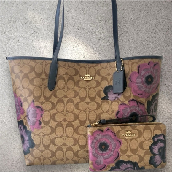 Coach x Special Limited Edition Kaffe Fassett City Tote & matching wristlet - Picture 1 of 11